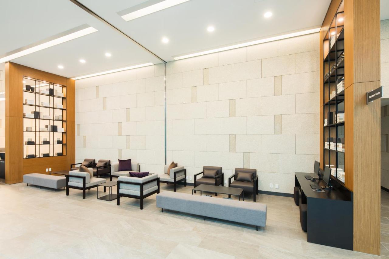 Orakai Cheonggyesan Hotel, BW Premier Collection Сеул Экстерьер фото