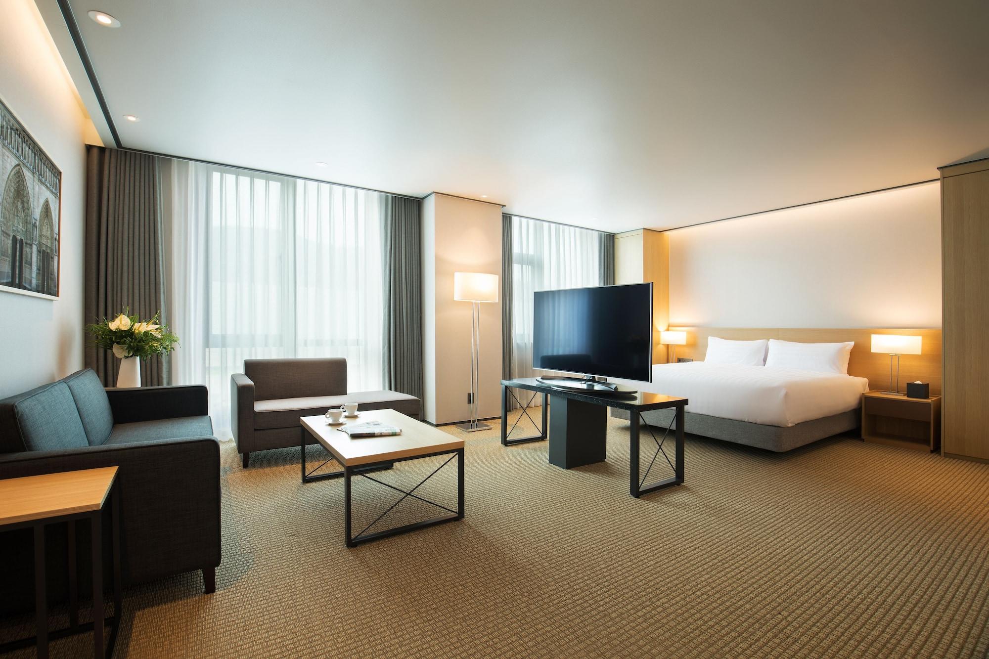 Orakai Cheonggyesan Hotel, BW Premier Collection Сеул Экстерьер фото