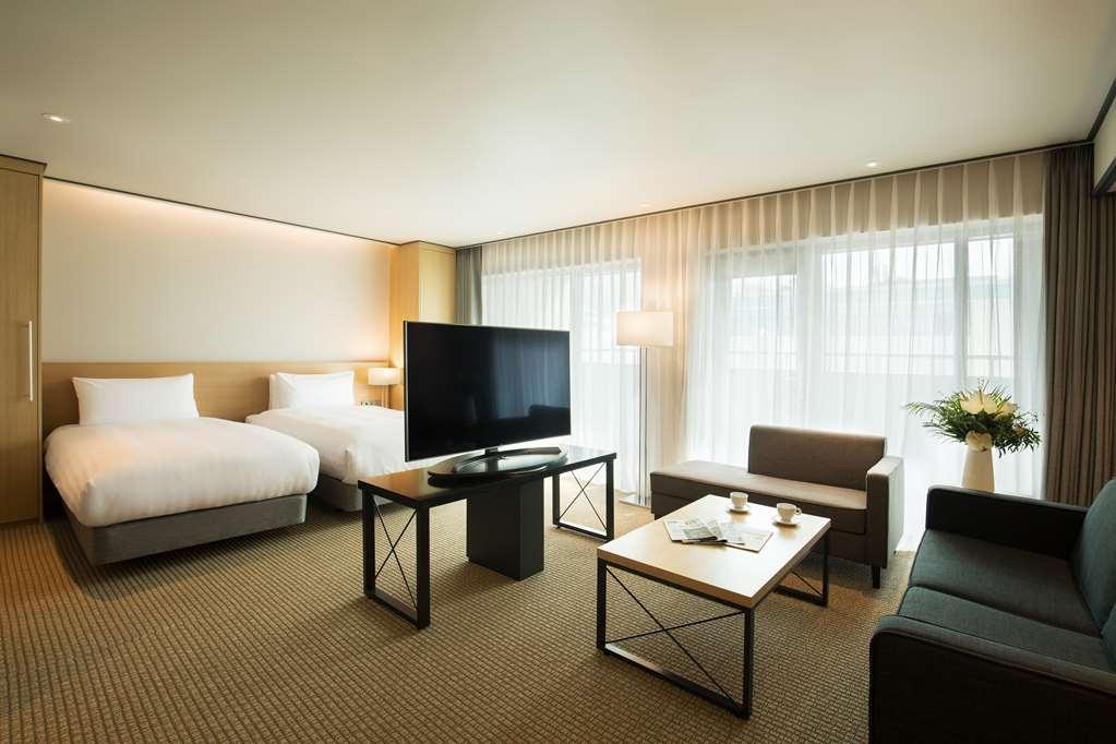 Orakai Cheonggyesan Hotel, BW Premier Collection Сеул Номер фото