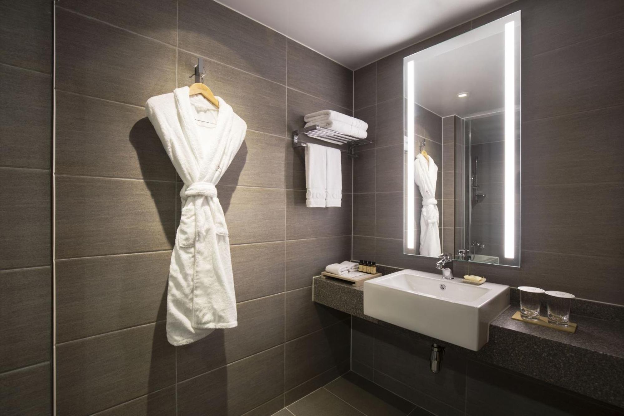 Orakai Cheonggyesan Hotel, BW Premier Collection Сеул Экстерьер фото
